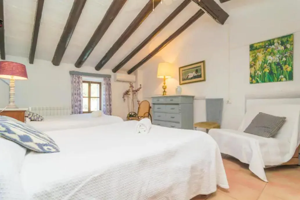 Casa Margarita, Casa Con Piscina En Fornalutxヴィラ フォルナルッチ